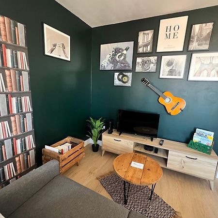 Le Zenith Apartment Сент Етиен Екстериор снимка