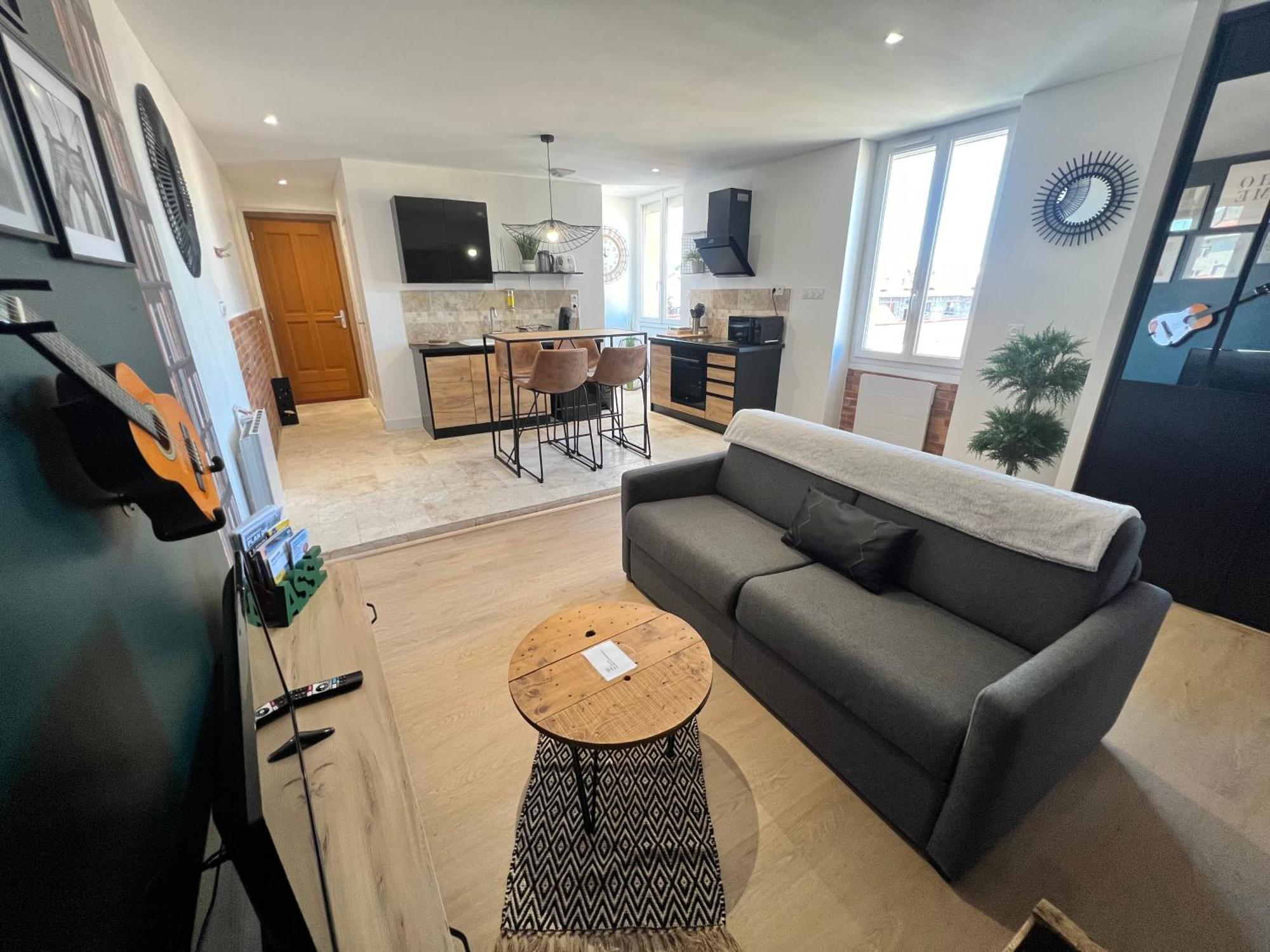 Le Zenith Apartment Сент Етиен Екстериор снимка
