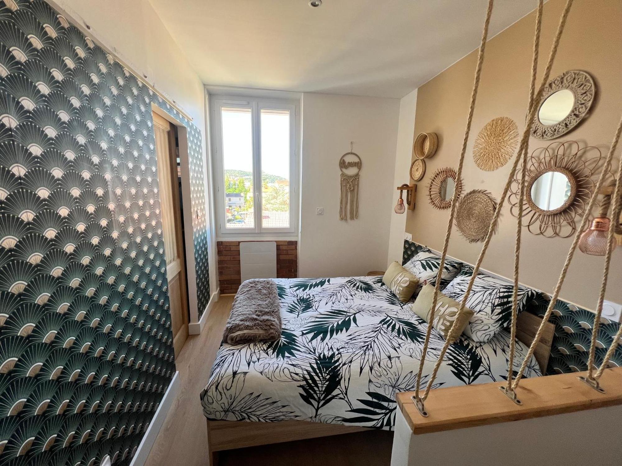 Le Zenith Apartment Сент Етиен Екстериор снимка
